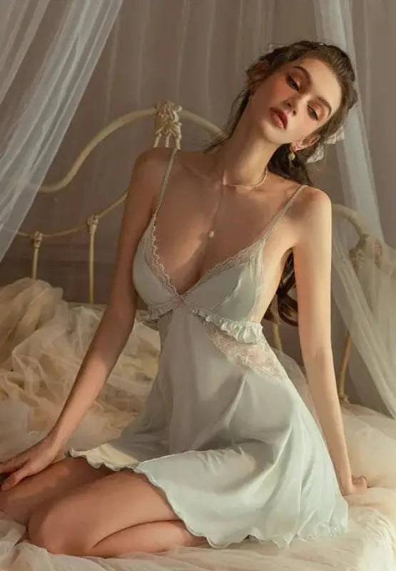 NocteLace™ Heart of Glass Nightdress