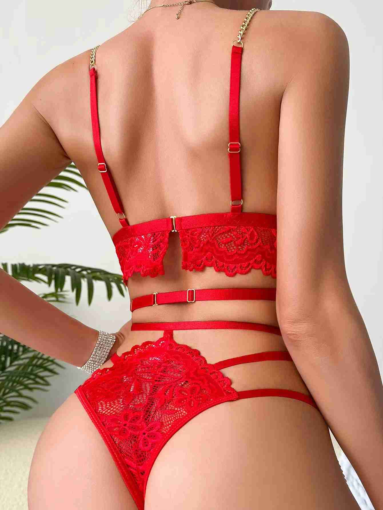 NocteLace™ Zarnish Lingerie Set