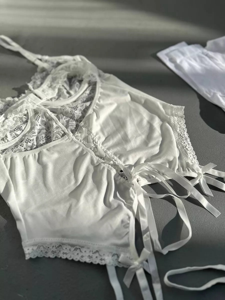 NocteLace Fleur de Neige Lingerie Set