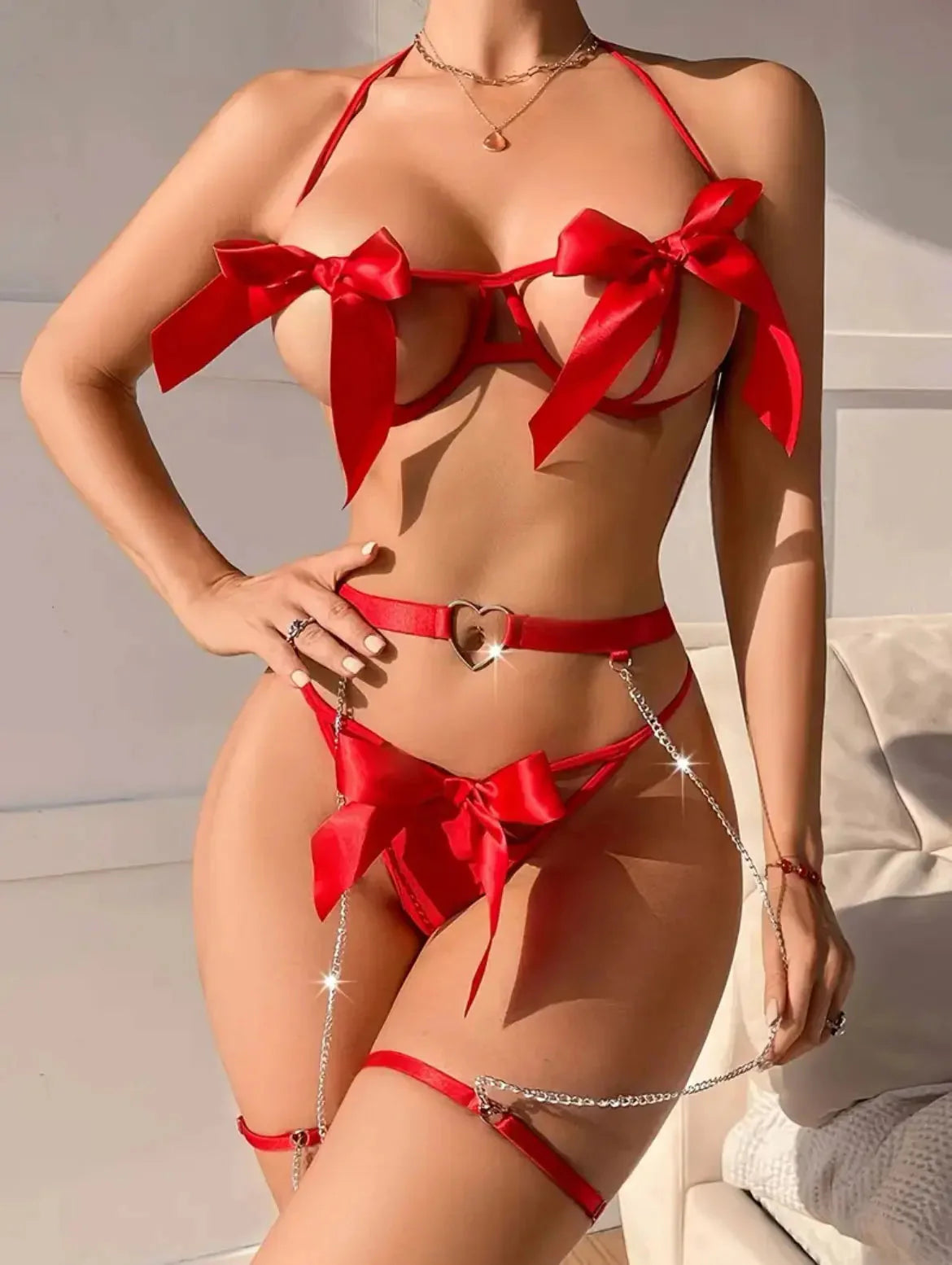 NocteLace® Scarlet Temptress Bow Set