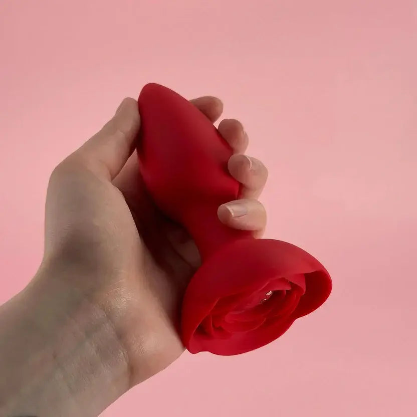 NocteLace™ Rose Remote Control Vibrating Stimulator