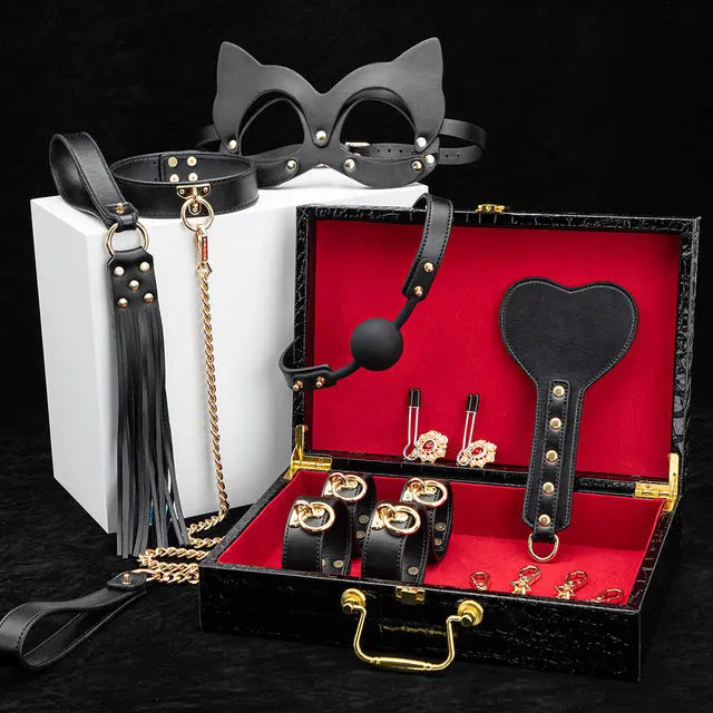 NocteLace™ Royal Pleasure Chest