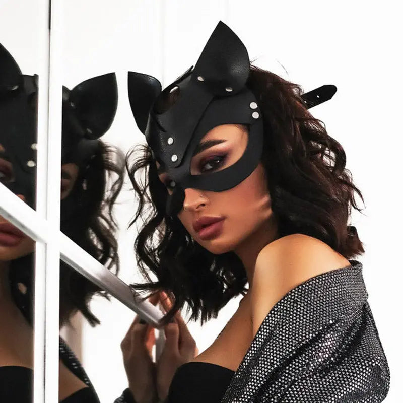 NocteLace™ Bad Kitty Mask
