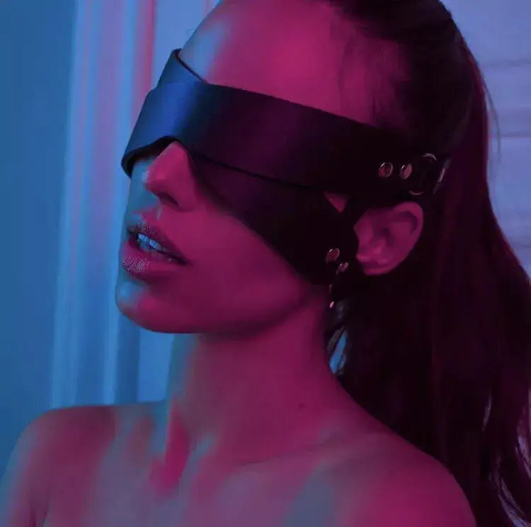 NocteLace™ Trust Mask